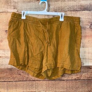 Old Navy Camel linen shorts